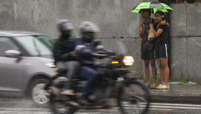 Bengaluru’s unpredictable rain costs candidate a 40 LPA job offer. Here's why