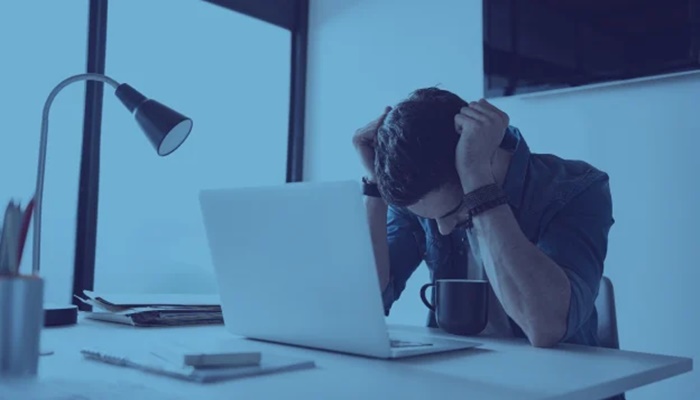 57% of employees receive layoff notices via email or phone: Report