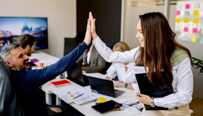 Micro-Shifts, Unbossing... GenZ Is Changing Workplaces