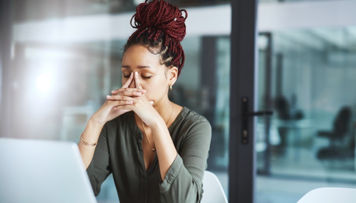 Employee confidence dropped to a new low in May, Glassdoor says