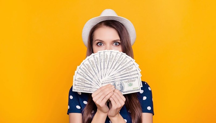 Who earns the most in France? Official stats and job listings reveal best-paying jobs