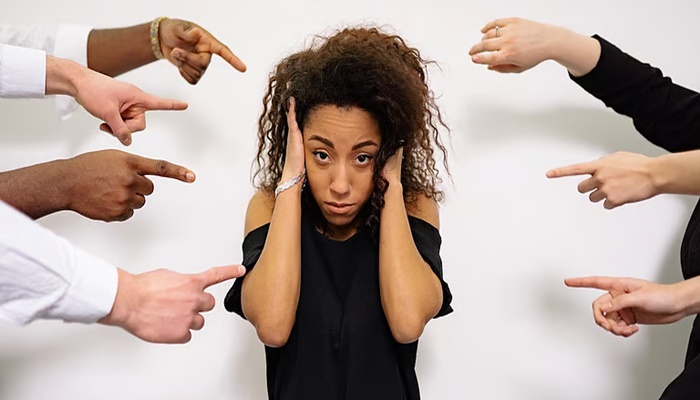 Why people stop trying: The silent impact of unfair workplaces