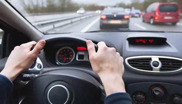 Recruiter calls out candidate for rejecting job with '42-mile' commute. Redditors give a brutal reality check: 'Flexibility for thee, not for me'