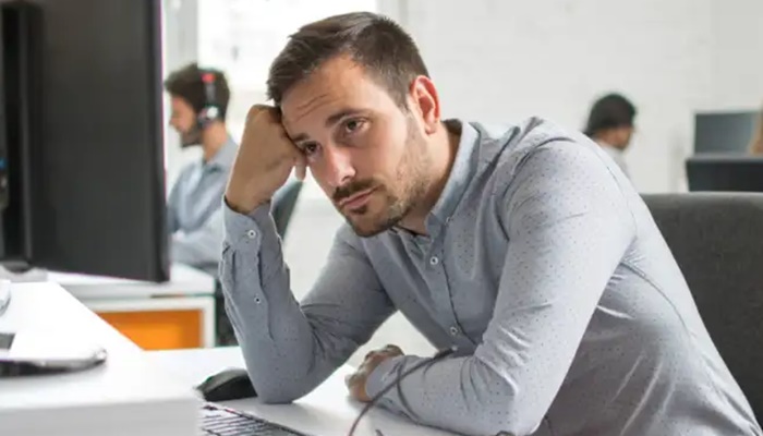 Bengaluru or Hyderabad, which is better for job search for mid-level techies? Internet explodes with rants on pay caps and work woes after Redditor's post