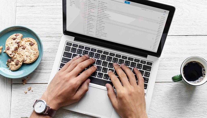 Telling employee their work is messy is not harassment, London tribunal rules