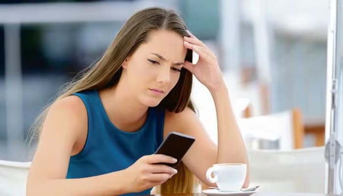 Phone anxiety: Millions of jobless Gen Z are ghosting employers — why picking up the call still matters