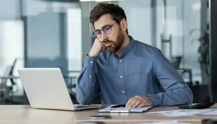 Quiet quitting at work: Why employees lose motivation and 5 signs to recognise it before team productivity takes a hit