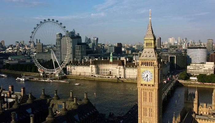 ‘London dreams are about to end’: UK’s 50k salary bar puts skilled migrants, academics at risk