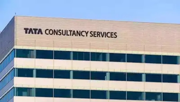 What is TCS' bench policy whose first 35-day cycle ended this month
