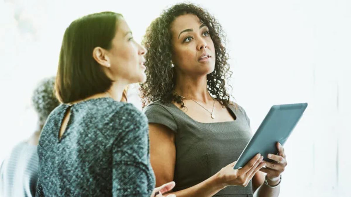 5 PRACTICAL AND POWERFUL WAYS TO SHOW YOUR VALUE AT WORK