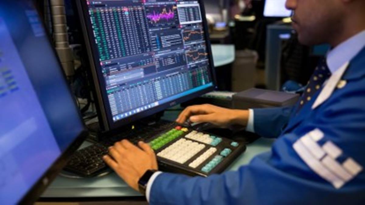 See which tech jobs have plunged since ChatGPT, and which roles have boomed