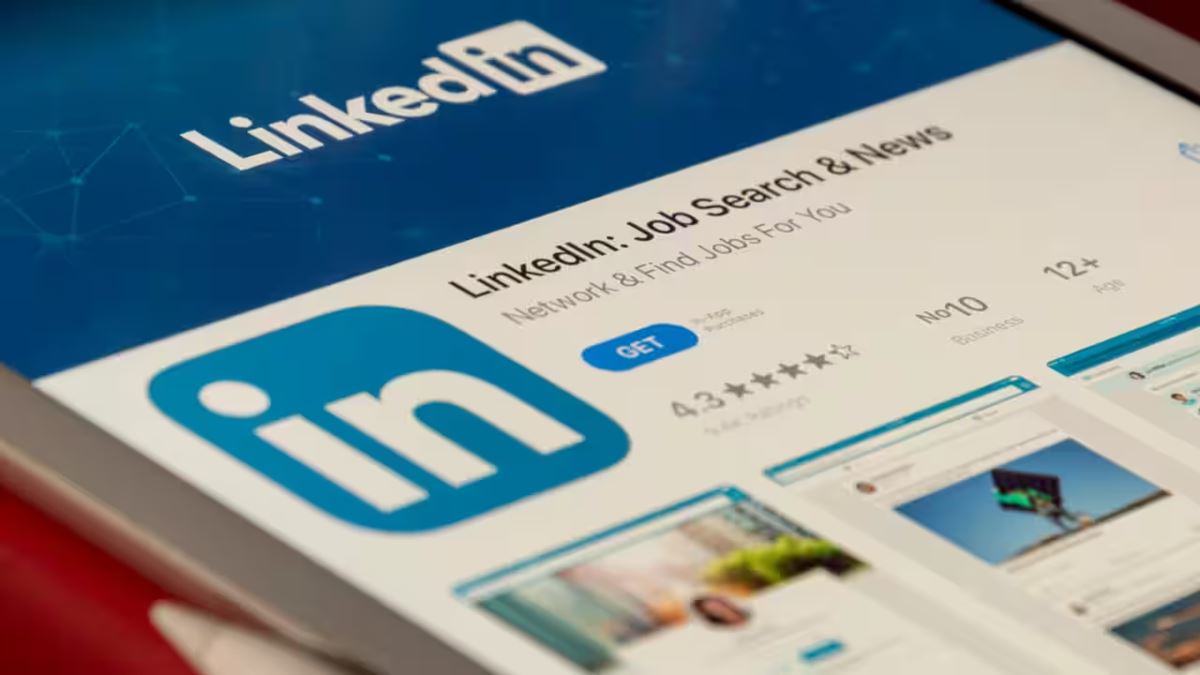 How to find jobs on LinkedIn: 5 tips that really work