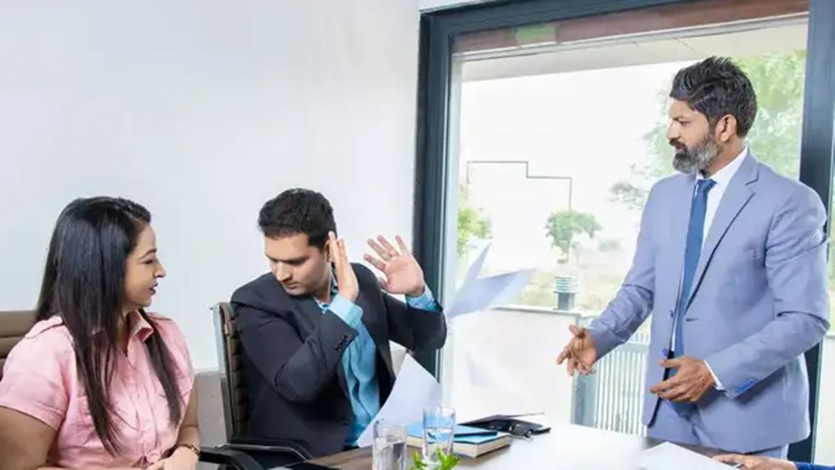 'Settle for less': Employee recalls bitter experience with Indian boss abroad