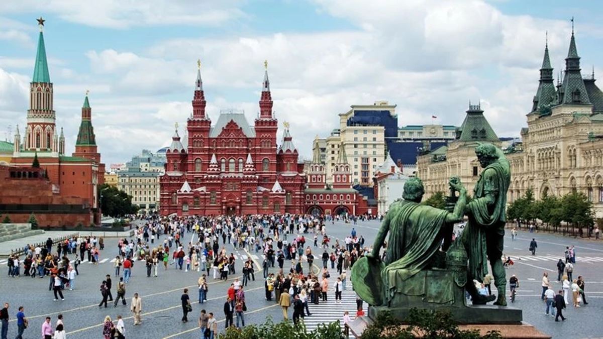 Russia visa: 1 million Indians set for new job opportunities beyond UK, US