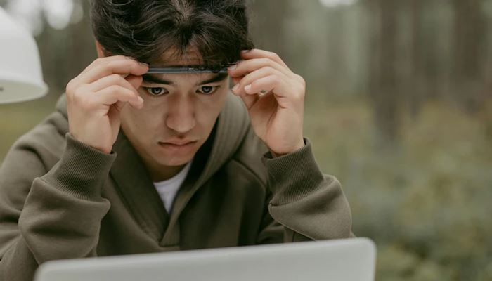 'Quit After 5 Months': Redditor's Viral Post Slams India's 'Broken' Corporate Culture