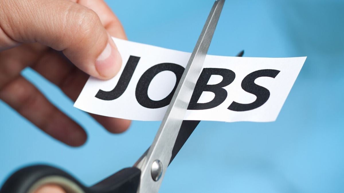 Hydro to cut 750 white-collar jobs: Cost control or structural overhaul?