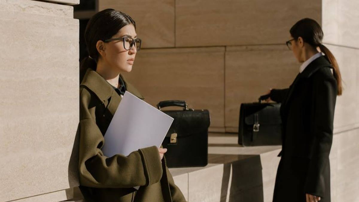 HOW TO MAKE THE TRANSITION FROM REMOTE TO OFFICE WORK EASIER ON EMPLOYEES