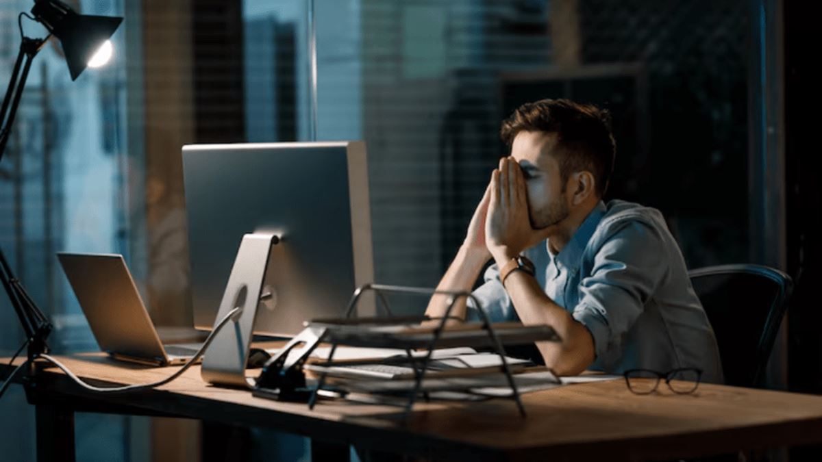 Forget ‘quiet quitting’ — Why ‘quiet cracking’ could be worse for your workplace