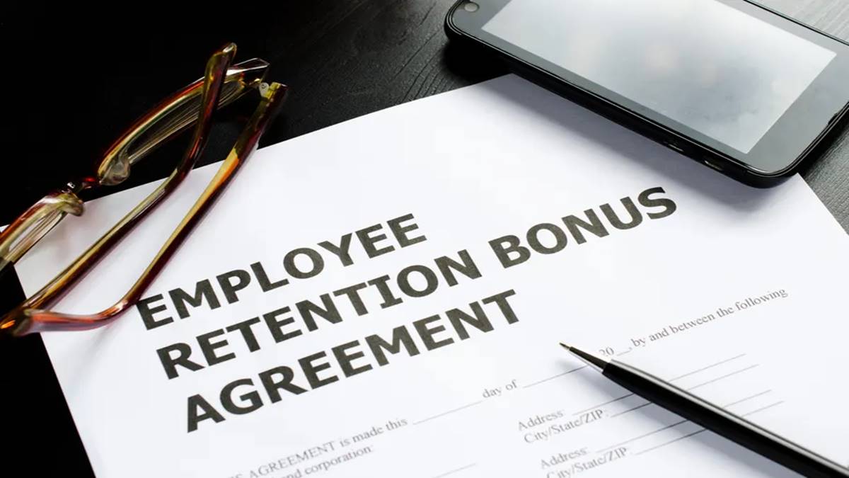 What is a Retention Bonus? Definition and How It Works