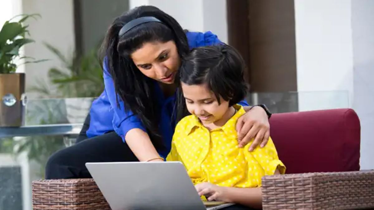 Data analyst asks ChatGPT to explain their job to a 5-year-old, feels 'attacked' by hilariously accurate response. Sparks viral trend