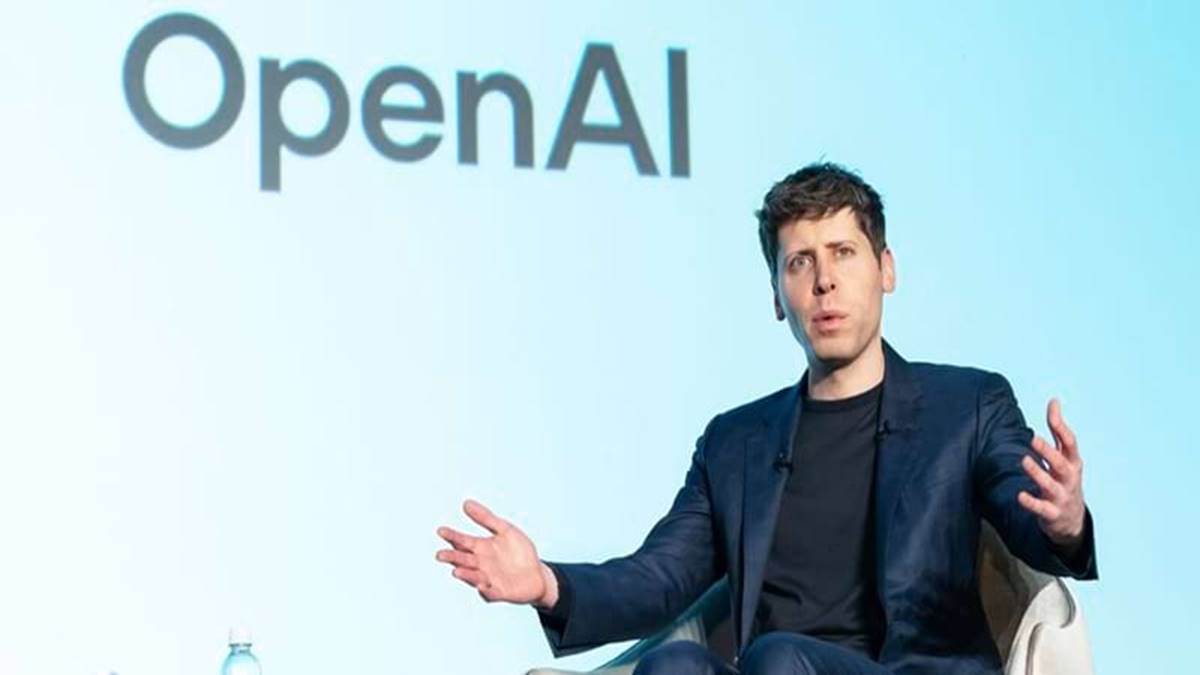 Sam Altman says the AI talent war is a bet that a ‘medium-sized handful of people’ will make superintelligence breakthroughs