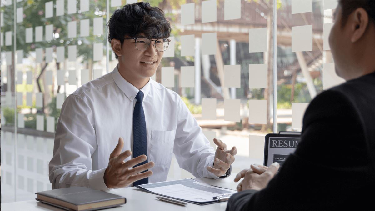 “Even My Job Could Be Next”: Finance Expert Saurabh Mukherjea Warns of AI Disrupting 40 Million Indian White-Collar Jobs