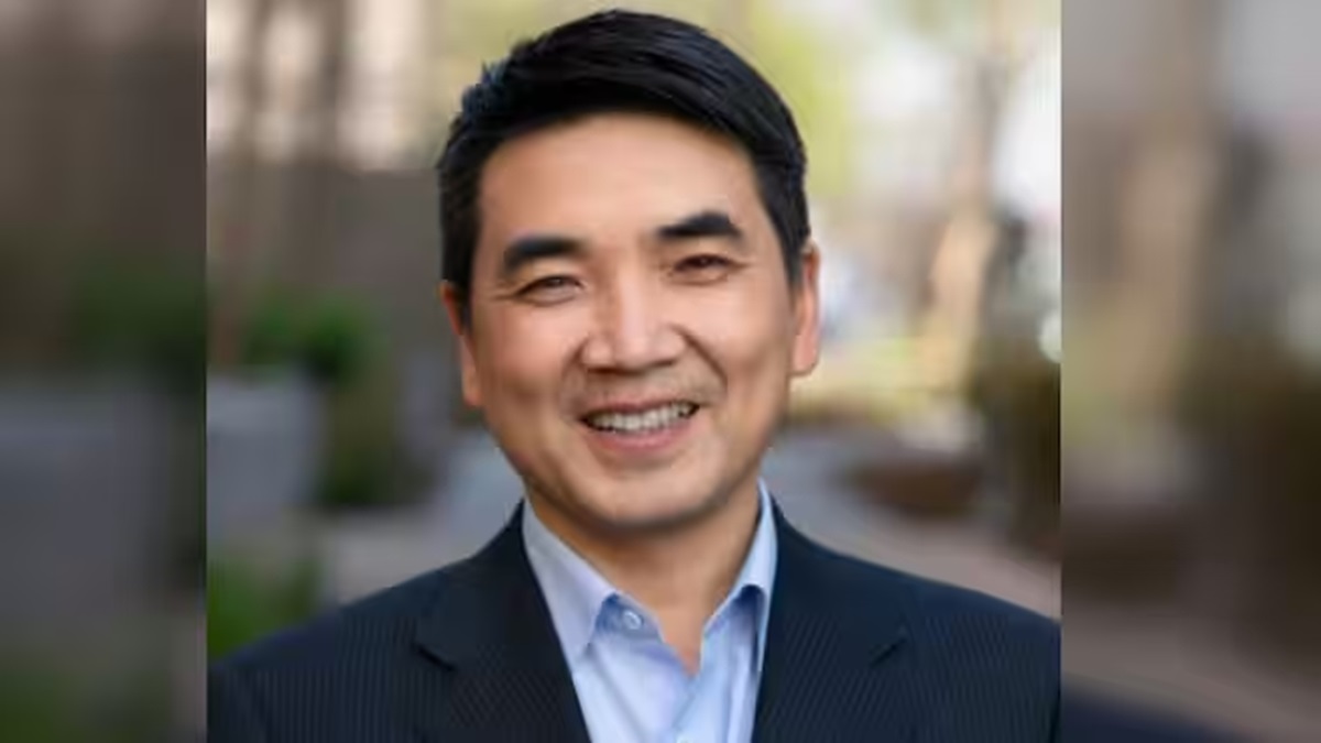 AI Will Make 3-Day Work Week A Reality, Says Zoom CEO Echoing Bill Gates