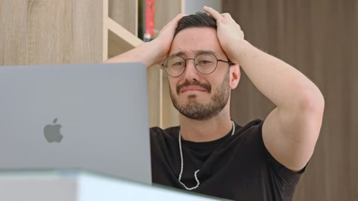 Employee refuses to relocate after receiving $30,000 bonus, California company feels helpless