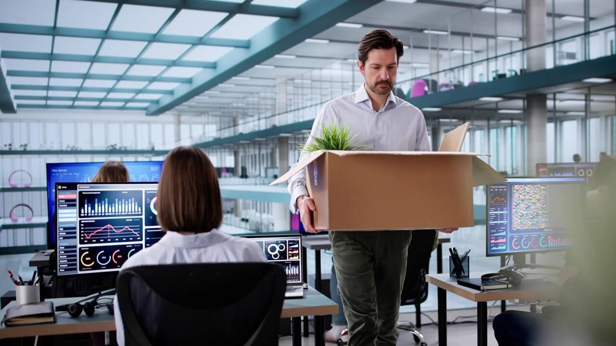 MASSIVE Layoffs! Pink slips to 600 employees of THIS company - Check reason behind job cuts