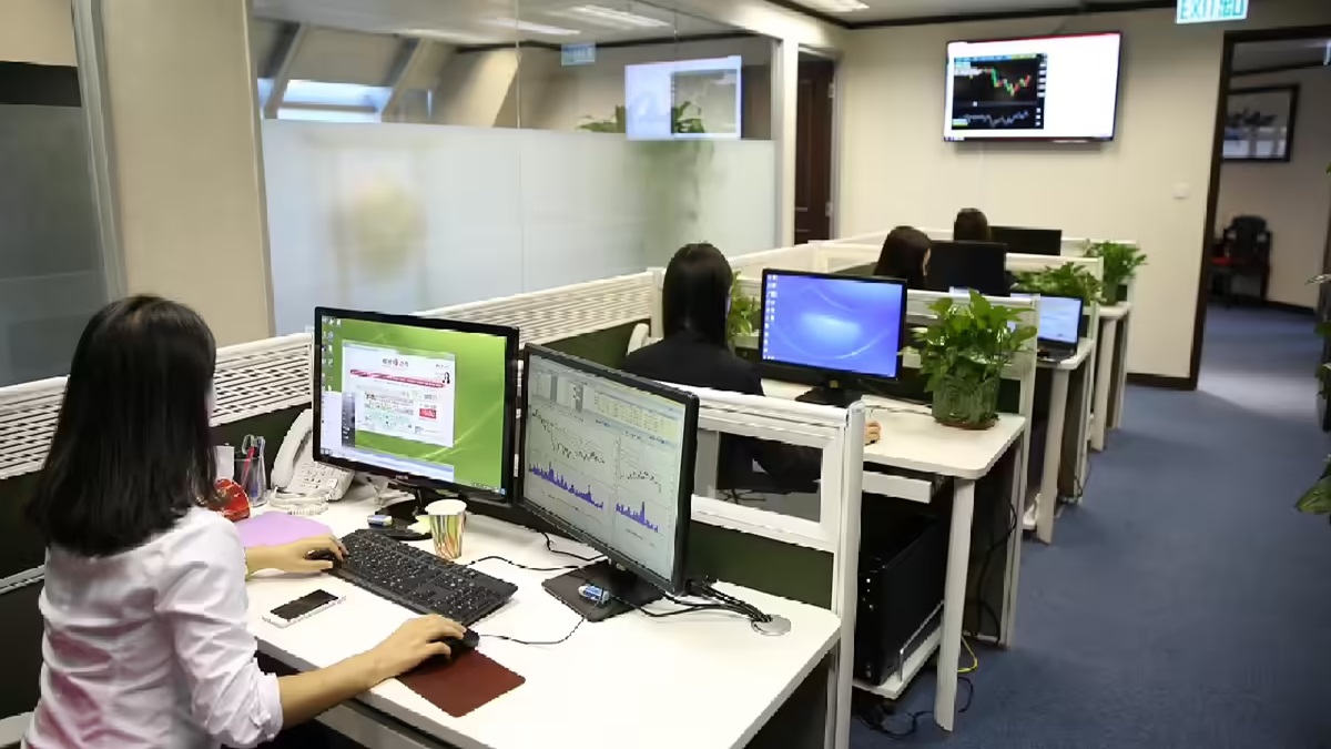 Citi moves 1k tech jobs to India after China layoffs