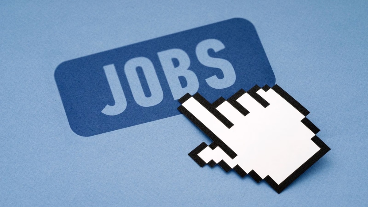 Top 10 Jobs Safe From Generative AI, According To Microsoft Study