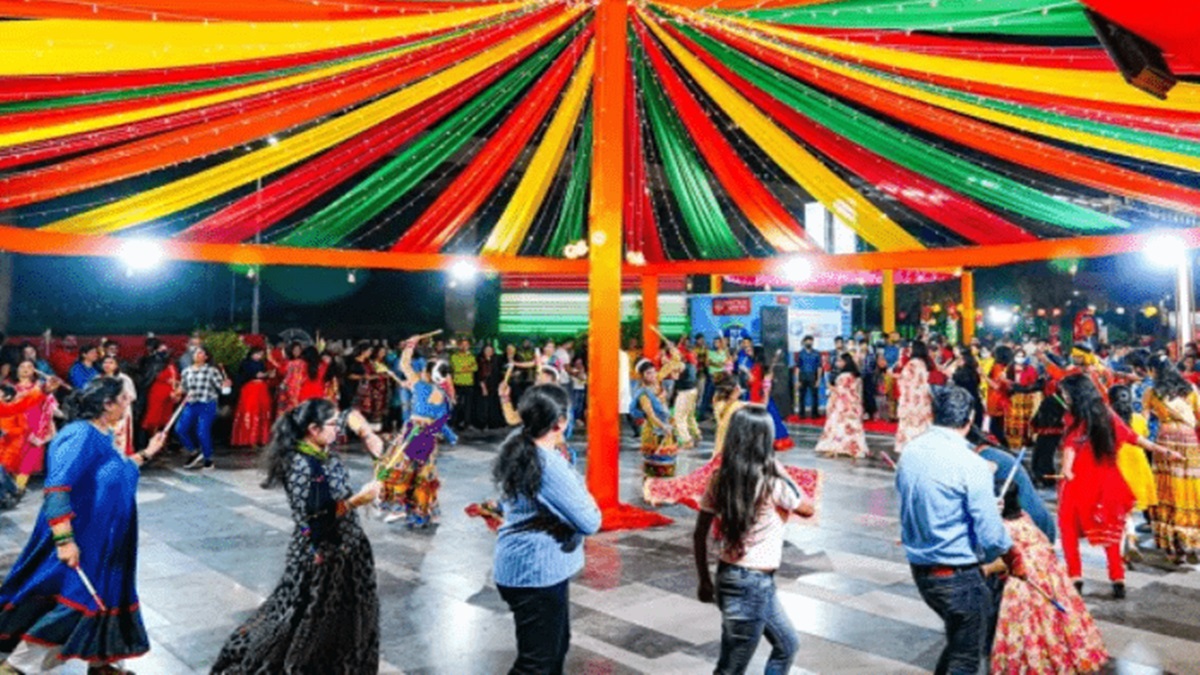 Capgemini Kolkata’s Durga Puja celebration sparks mixed reactions online