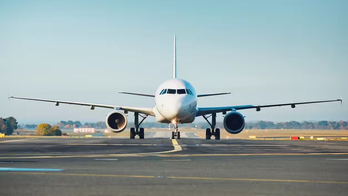 Iceland's Fly Play to cease all flights, 400 staff to lose jobs