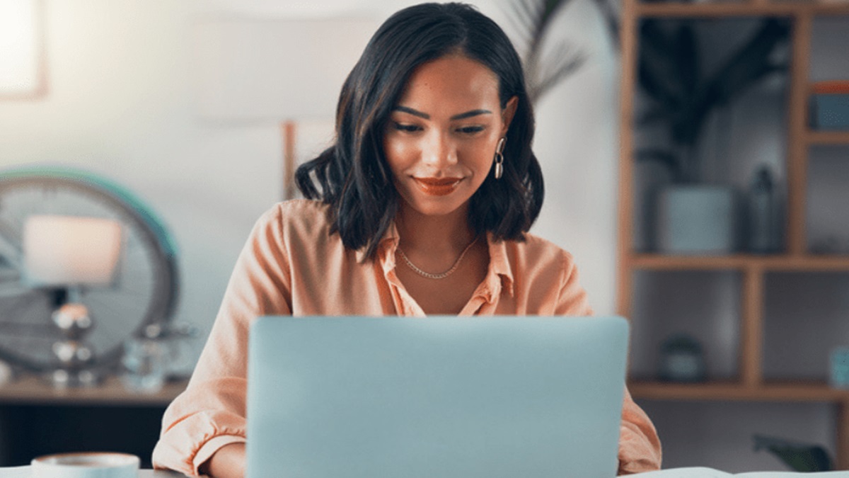 The impact of pretty privilege in the workplace