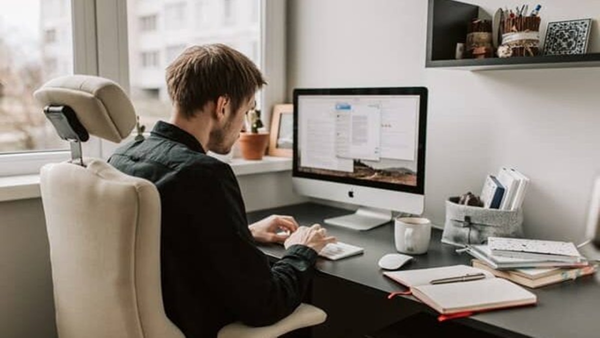 US companies will now hire remote workers: Economist's take on H-1B visa fee hike triggers debate