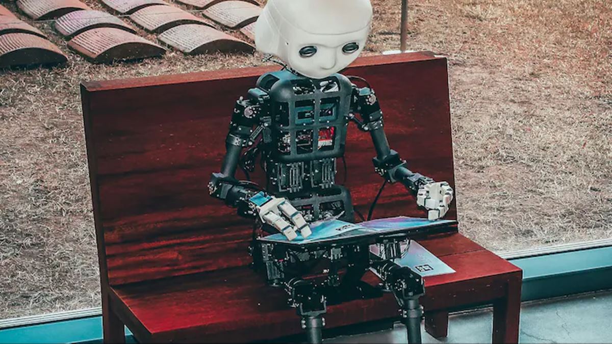 Australian Bank Fires Employee After 25 Years, Replaces Her With AI She Helped Train