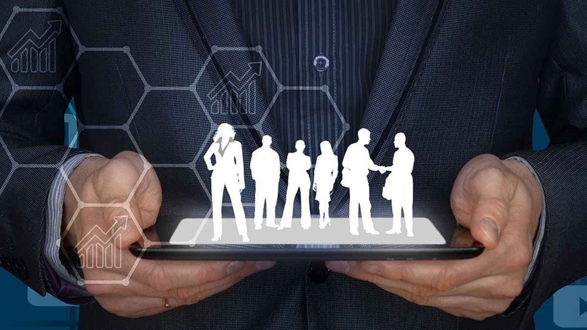 IT hiring takes a back seat in tariff rollercoaster ride