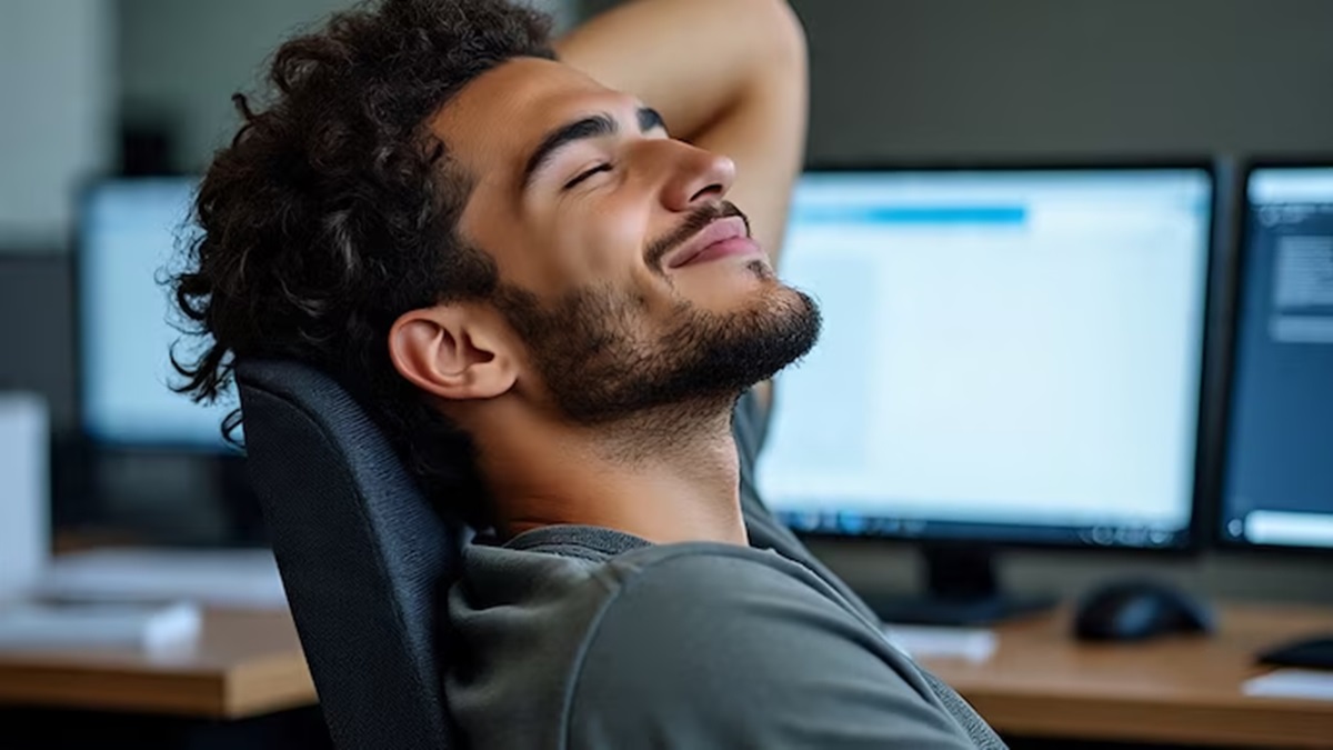 Why Gen Z can't stick to a job, and doesn't want to