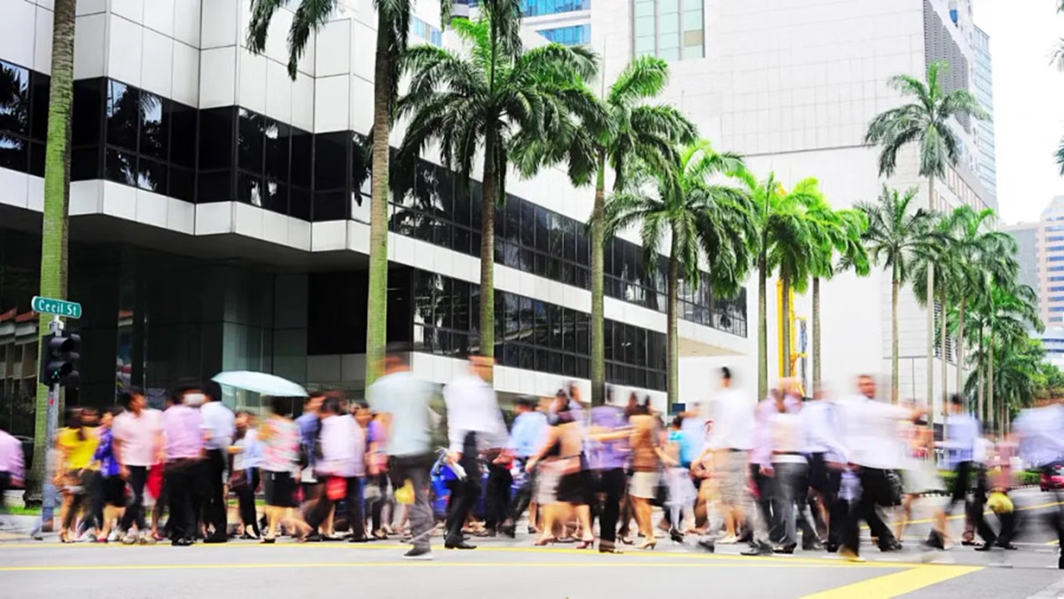 Half of Singapore workers face financial strain as demand for pay flexibility rises