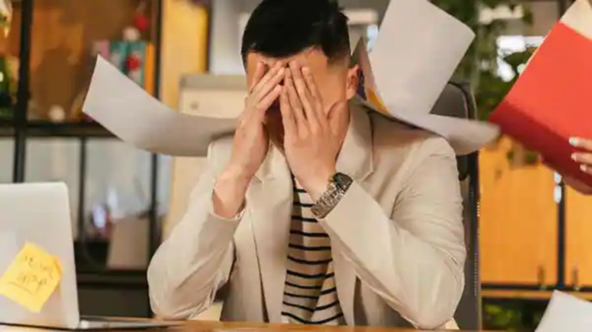 Gurugram techie turns down ₹45 lakh job offer over ‘high workload’, sparks debate online