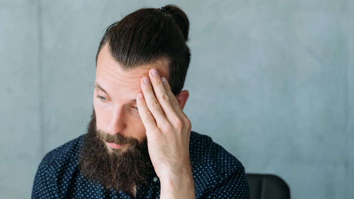 Laid-Off Worker With 30 Years Of Experience Contemplating Selling Home Because He Can’t Find A Job Despite Doing ‘Hundreds Of Interviews’