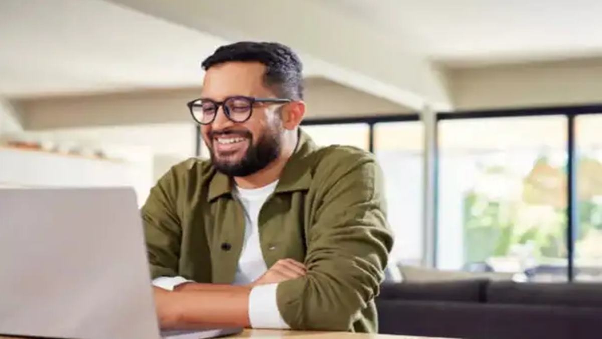 Techie had once smiled during a team meeting. Six months later he almost lost his job due to that smile