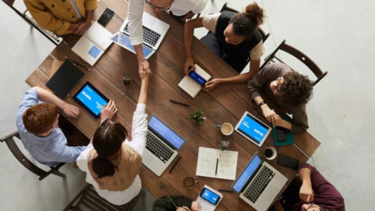 ‘Fastest way to get fired in India’: Reddit reacts to European employee’s open time-off message