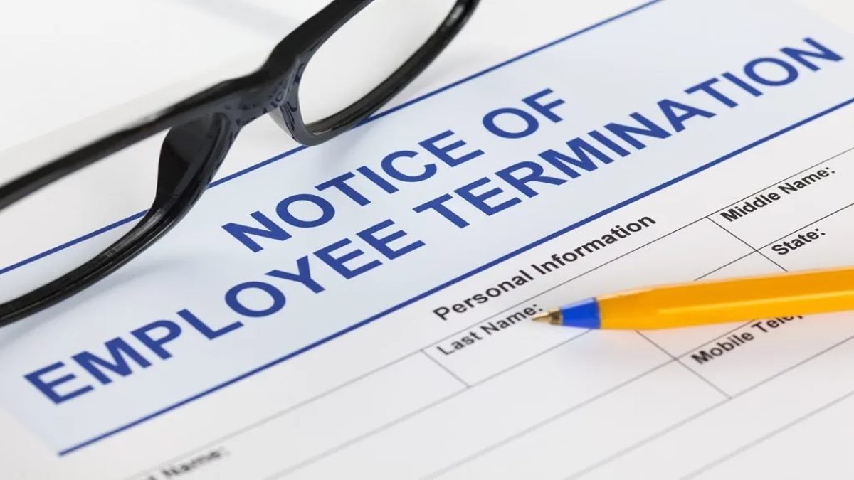 Does calling employee 'old school' justify longer termination notice?