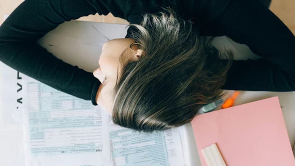 Intern receives stern warning from HR for sleeping in office premises: ‘Valid hai bro'