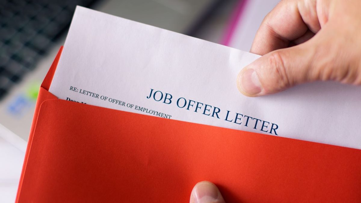 Woman Lands 'Dream Job', Later Firm Cancels Offer Letter On Asking For Vacation Leaves