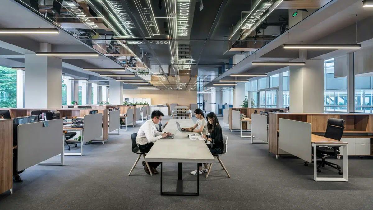 Chill, Not Corporate: 93% of Employees Prefer “Human” Workspaces Over Offices