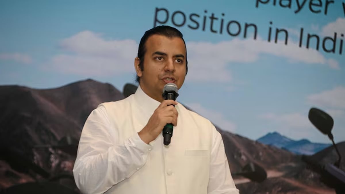 Ola employee dies by suicide, blames CEO Bhavish Aggarwal in 28-page note