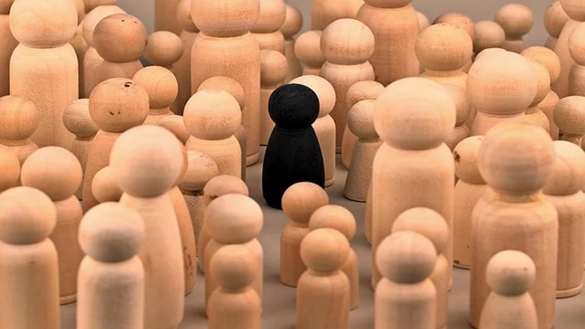 How to deal with loneliness in the workplace