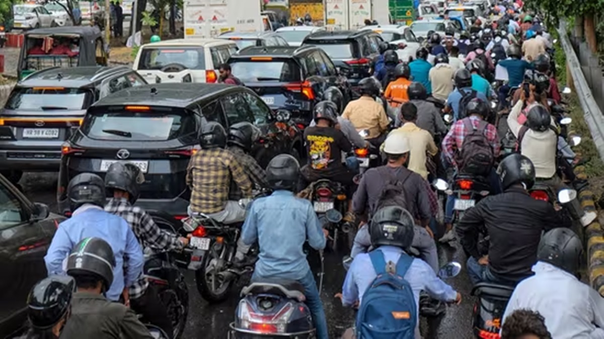 ‘I hate leaving office early’: Gurgaon man shares why he prefers late working hours